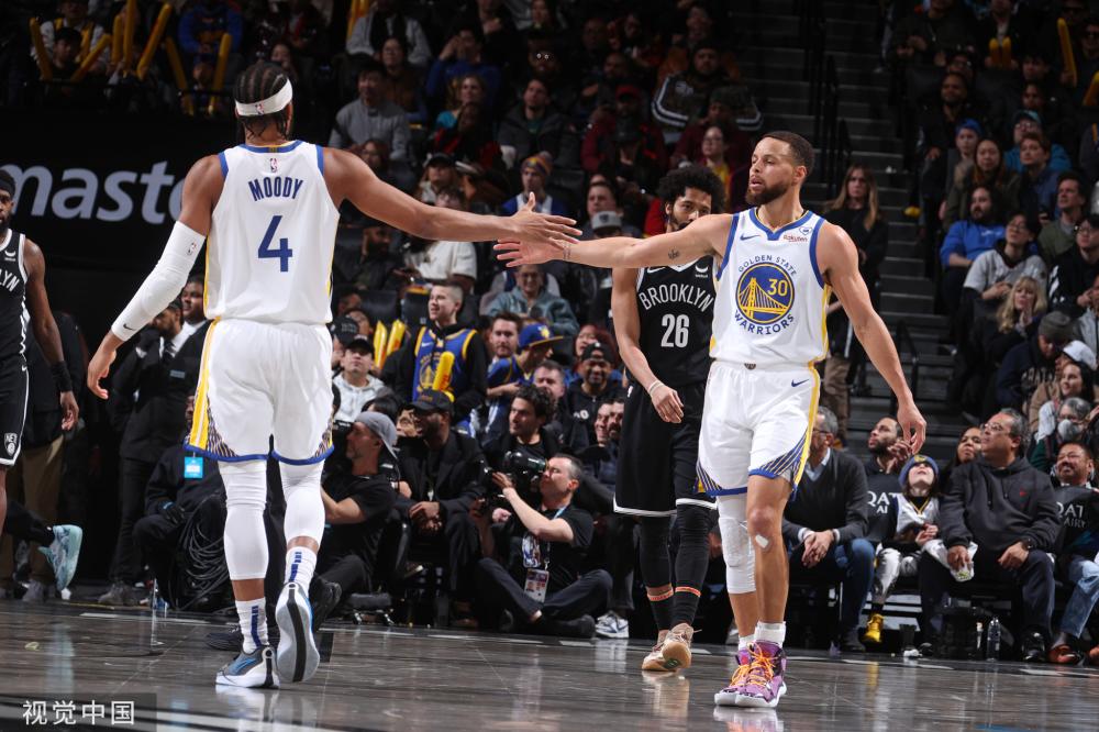 他的表現讓 他的表現讓